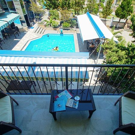Delta Hotel Ureki Zewnętrze zdjęcie